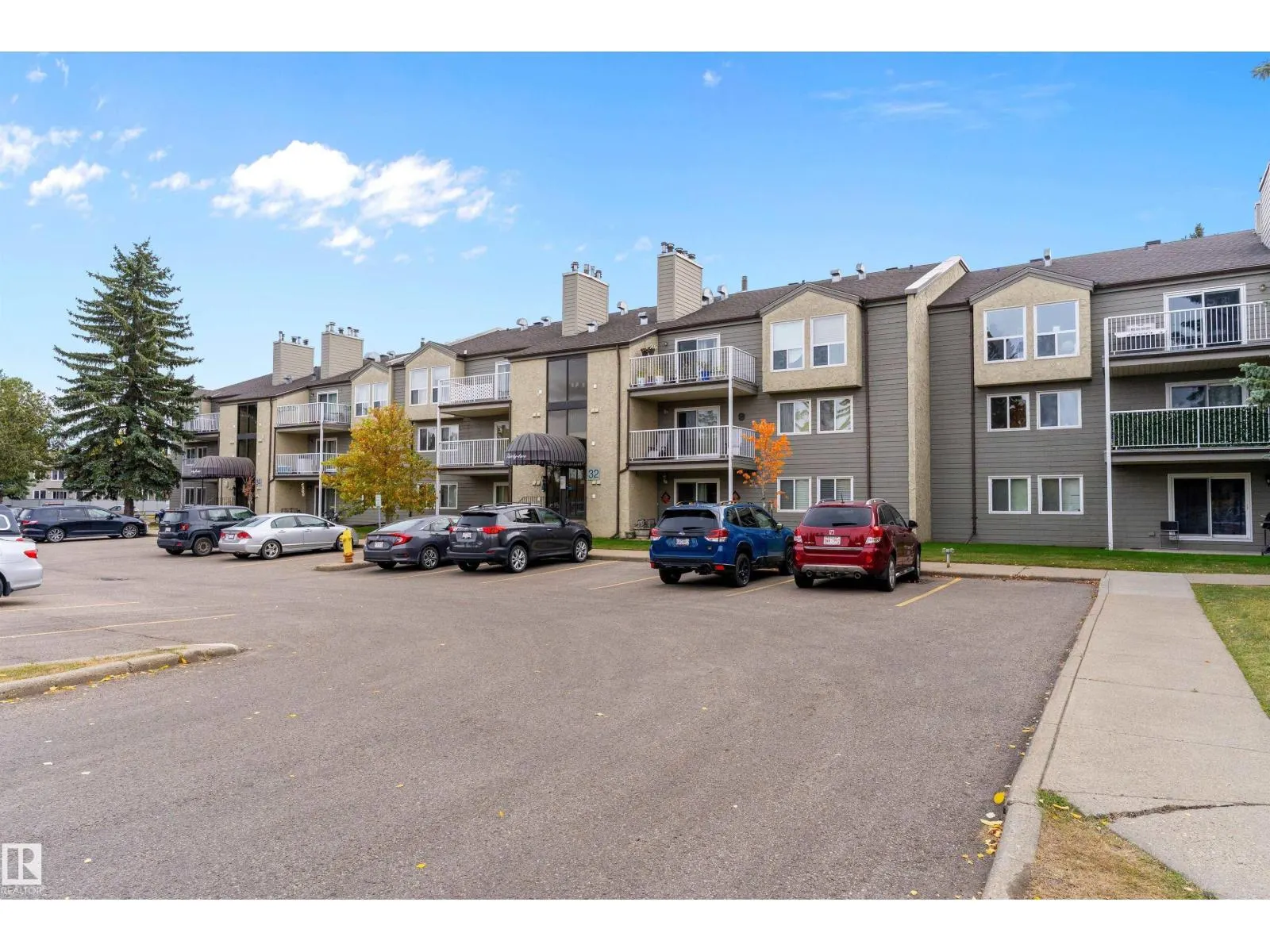#105 32 ALPINE PL