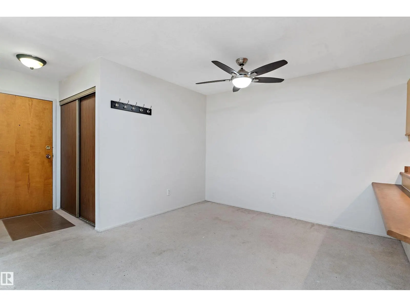 #105 32 ALPINE PL