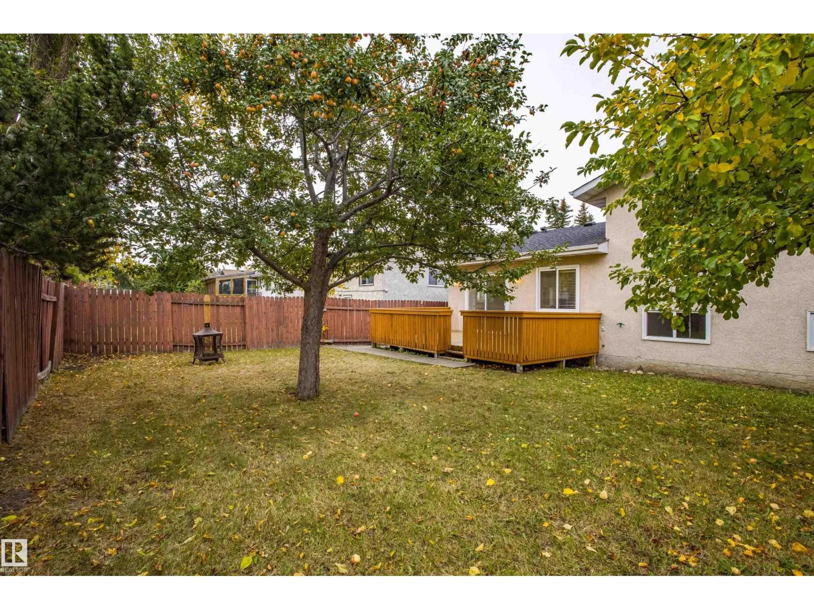 3835 47 ST NW NW