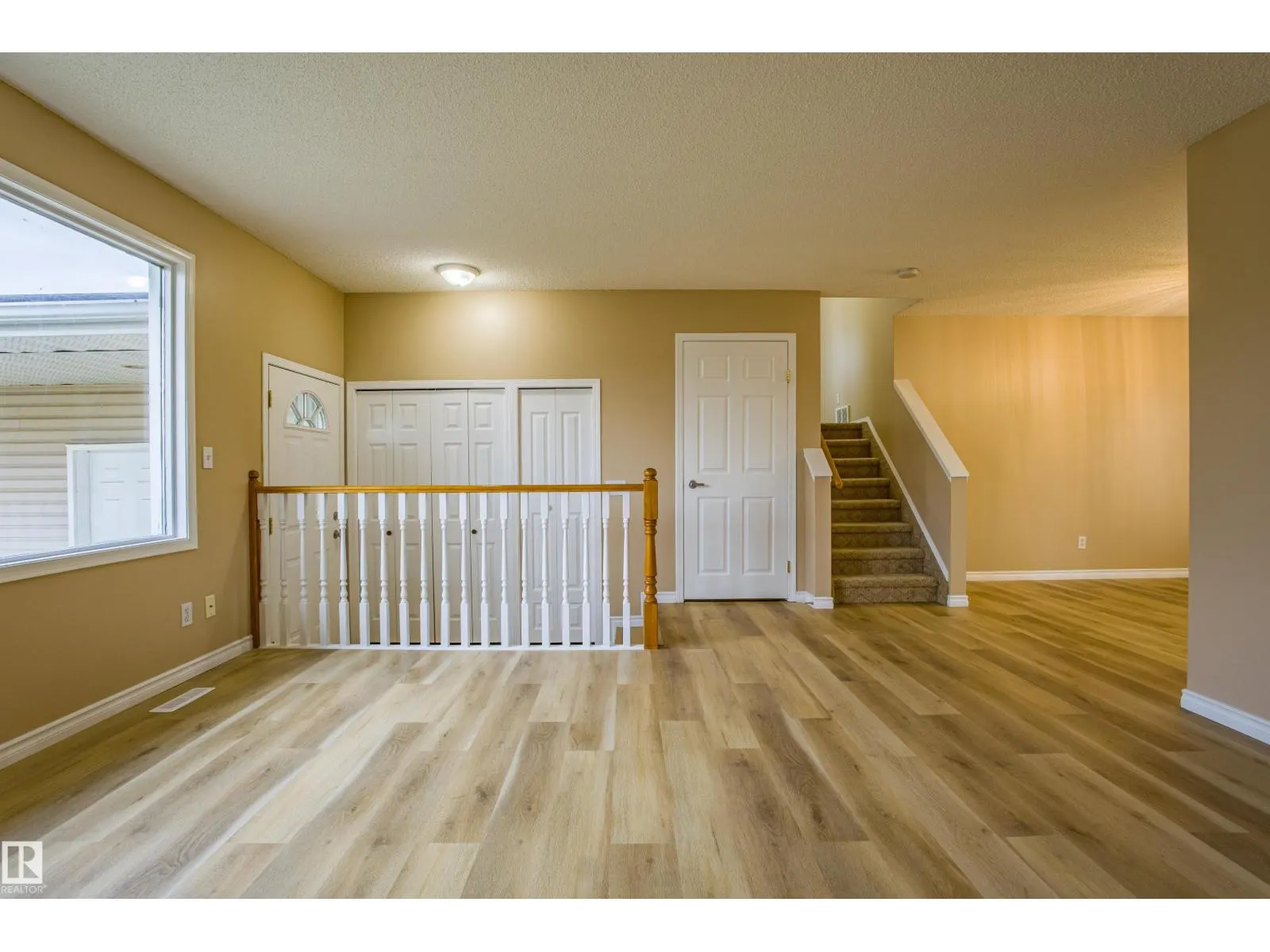 3835 47 ST NW NW