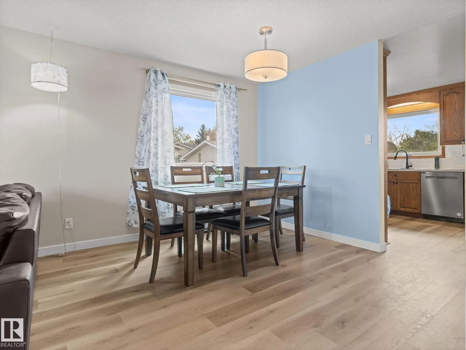 57 NOOTKA RD