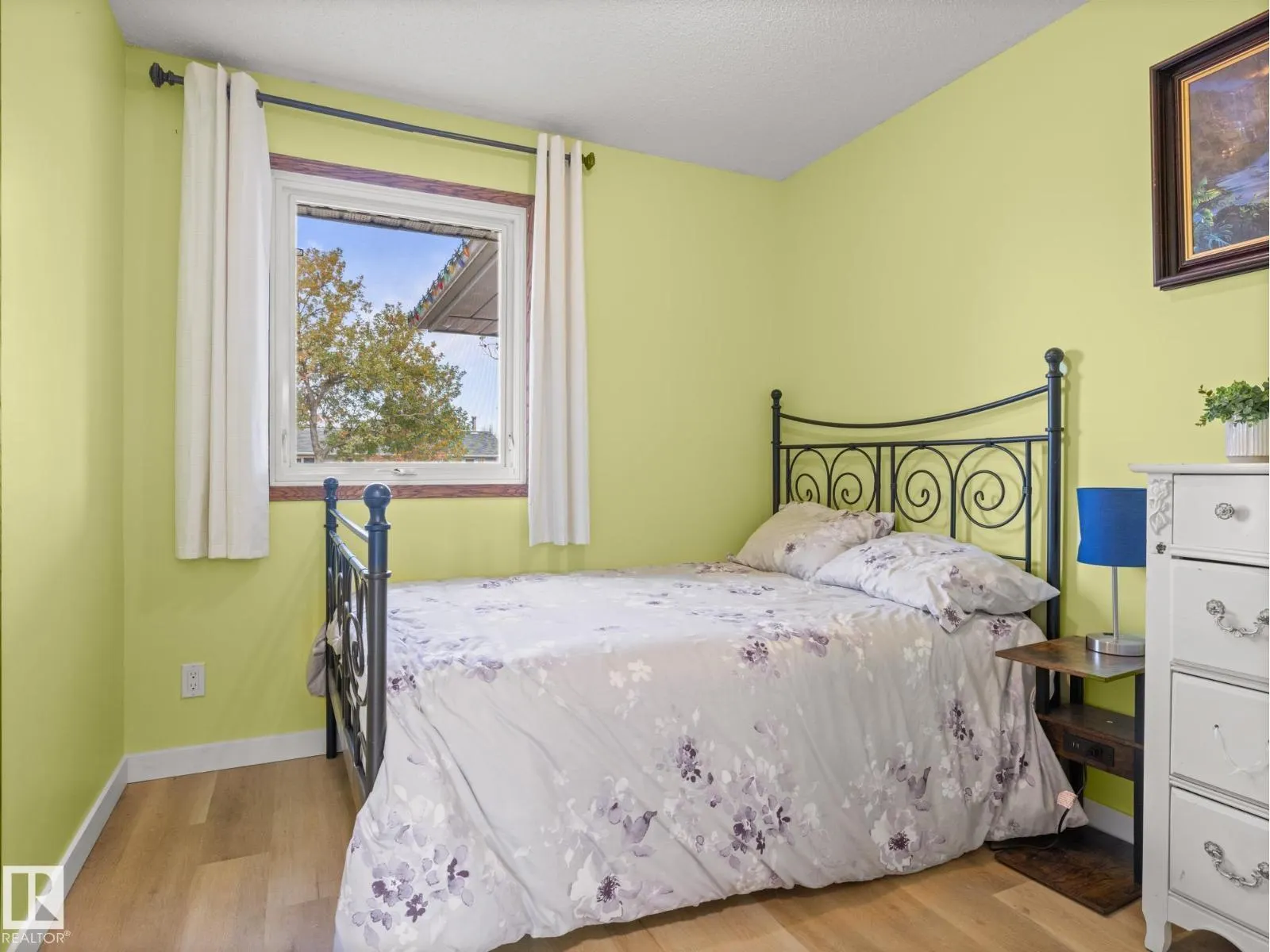 57 NOOTKA RD