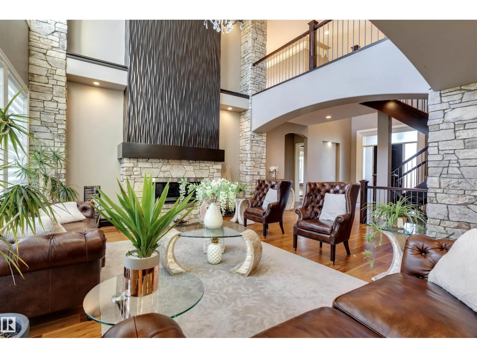 2807 WHEATON DR NW