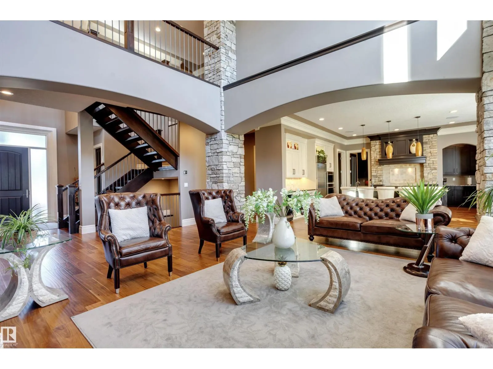 2807 WHEATON DR NW