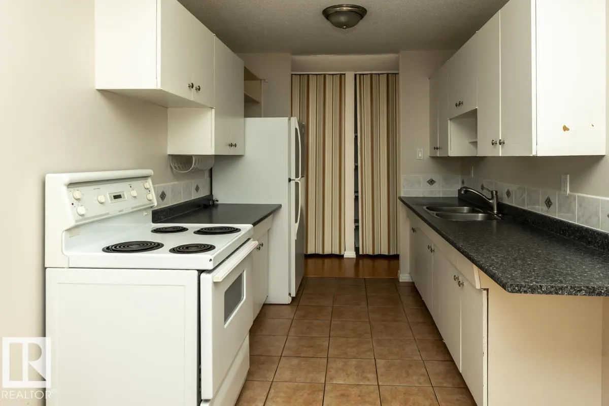 #301 7204 81 AV NW