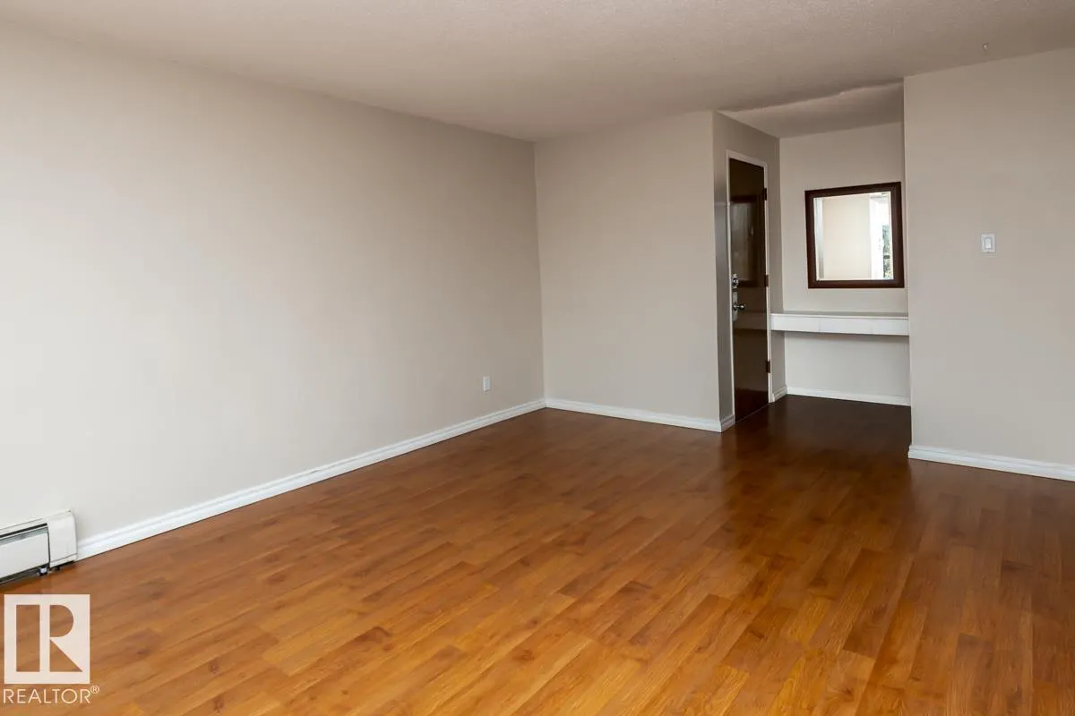 #301 7204 81 AV NW
