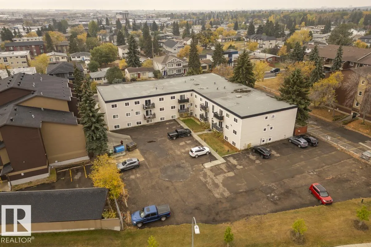 #301 7204 81 AV NW