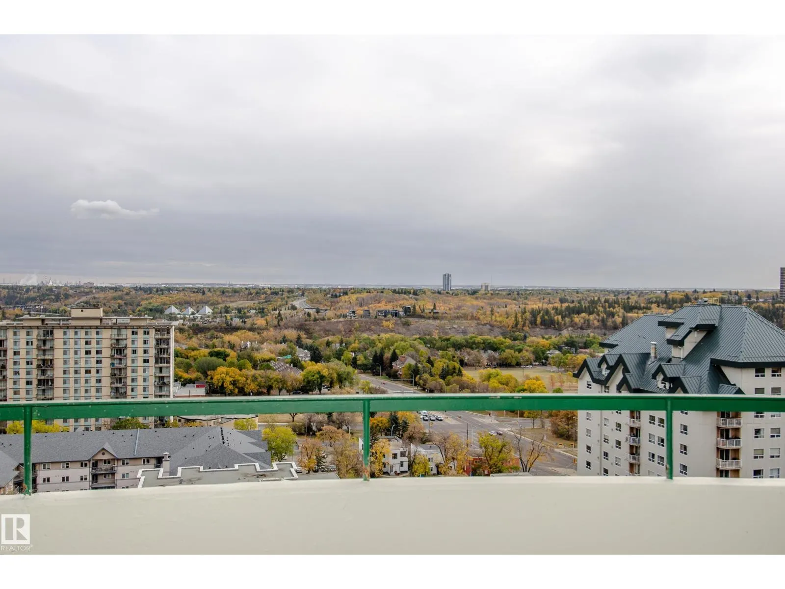 #1403 9725 106 ST NW