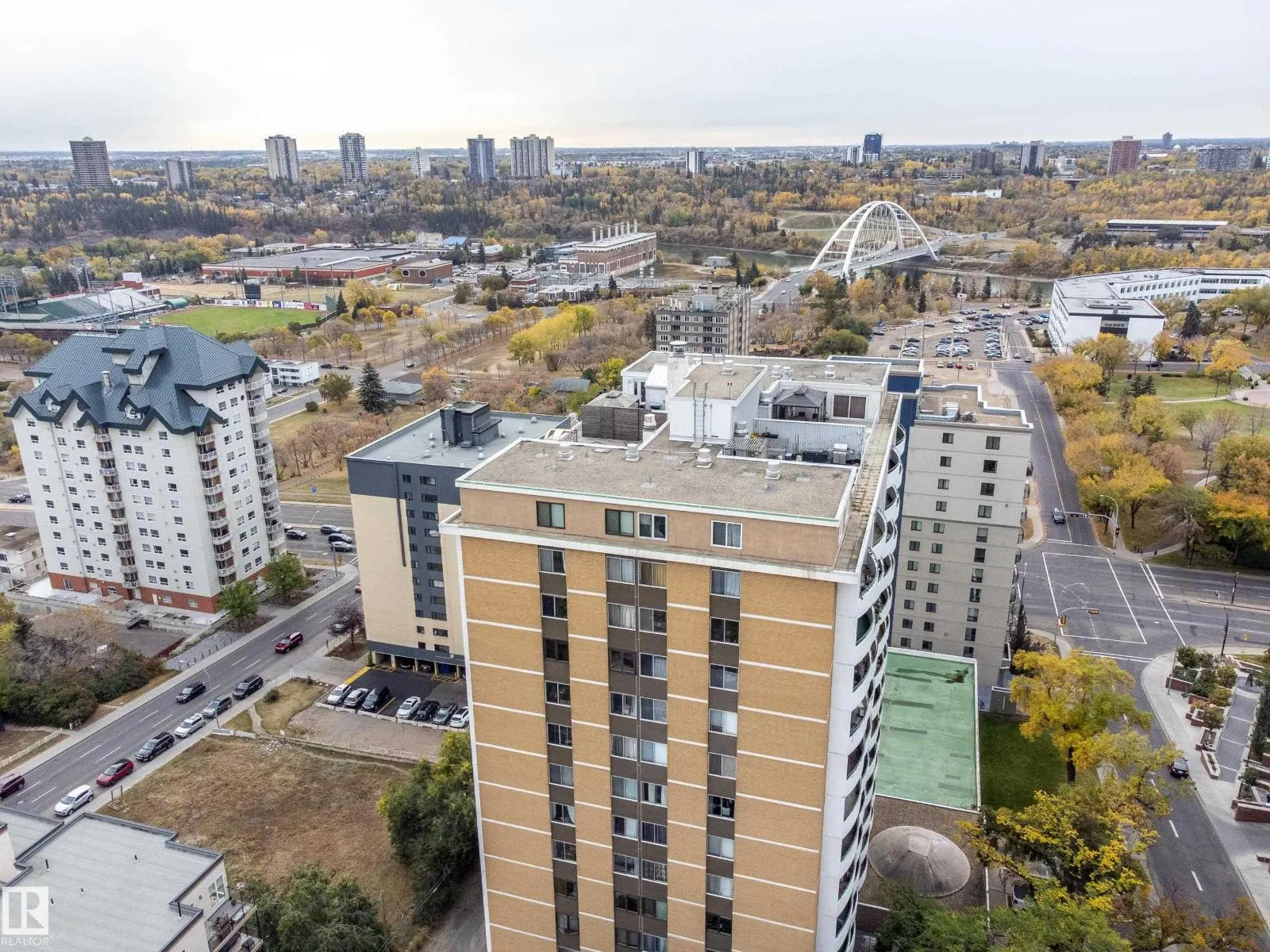 #1403 9725 106 ST NW