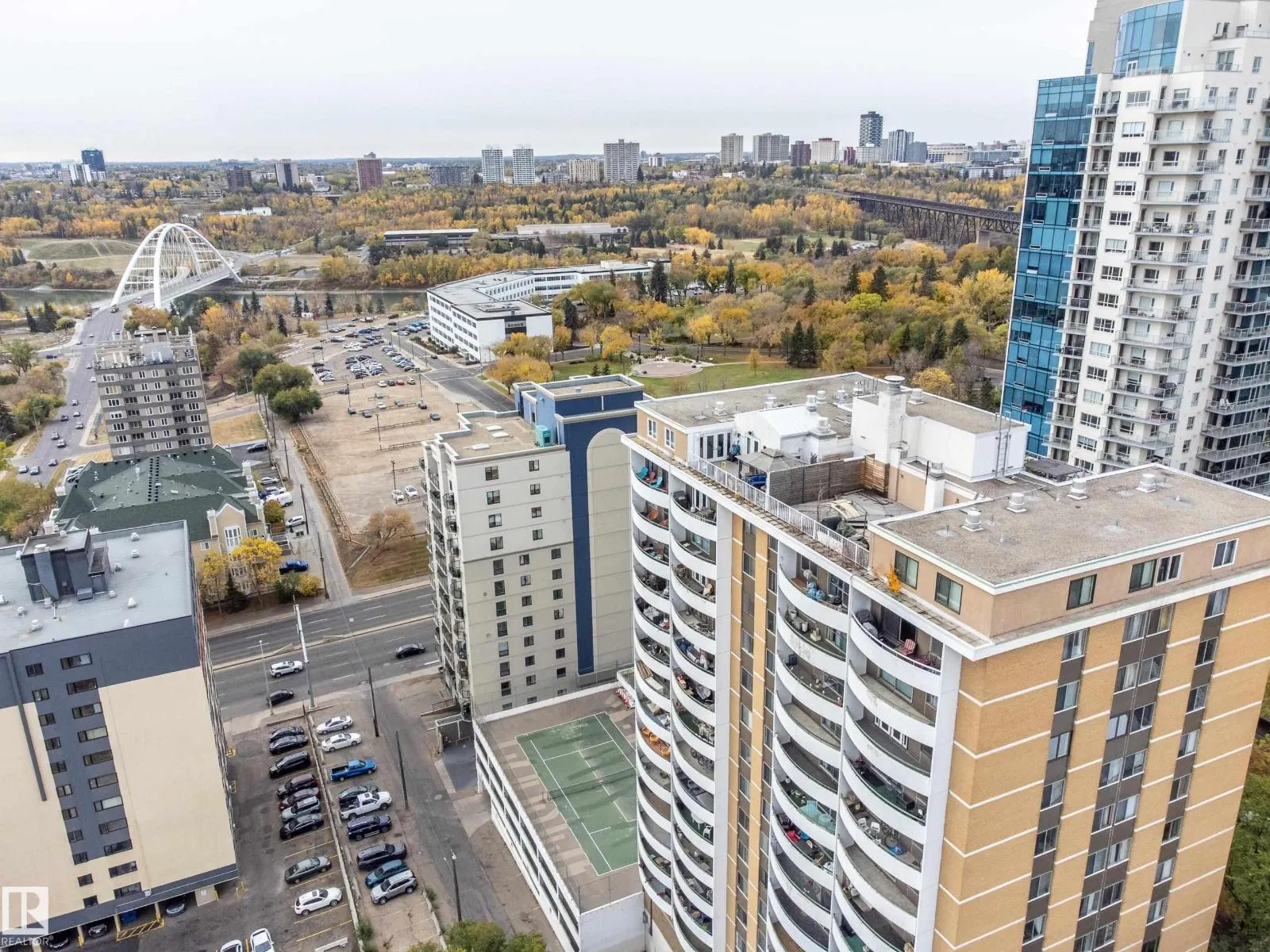 #1403 9725 106 ST NW