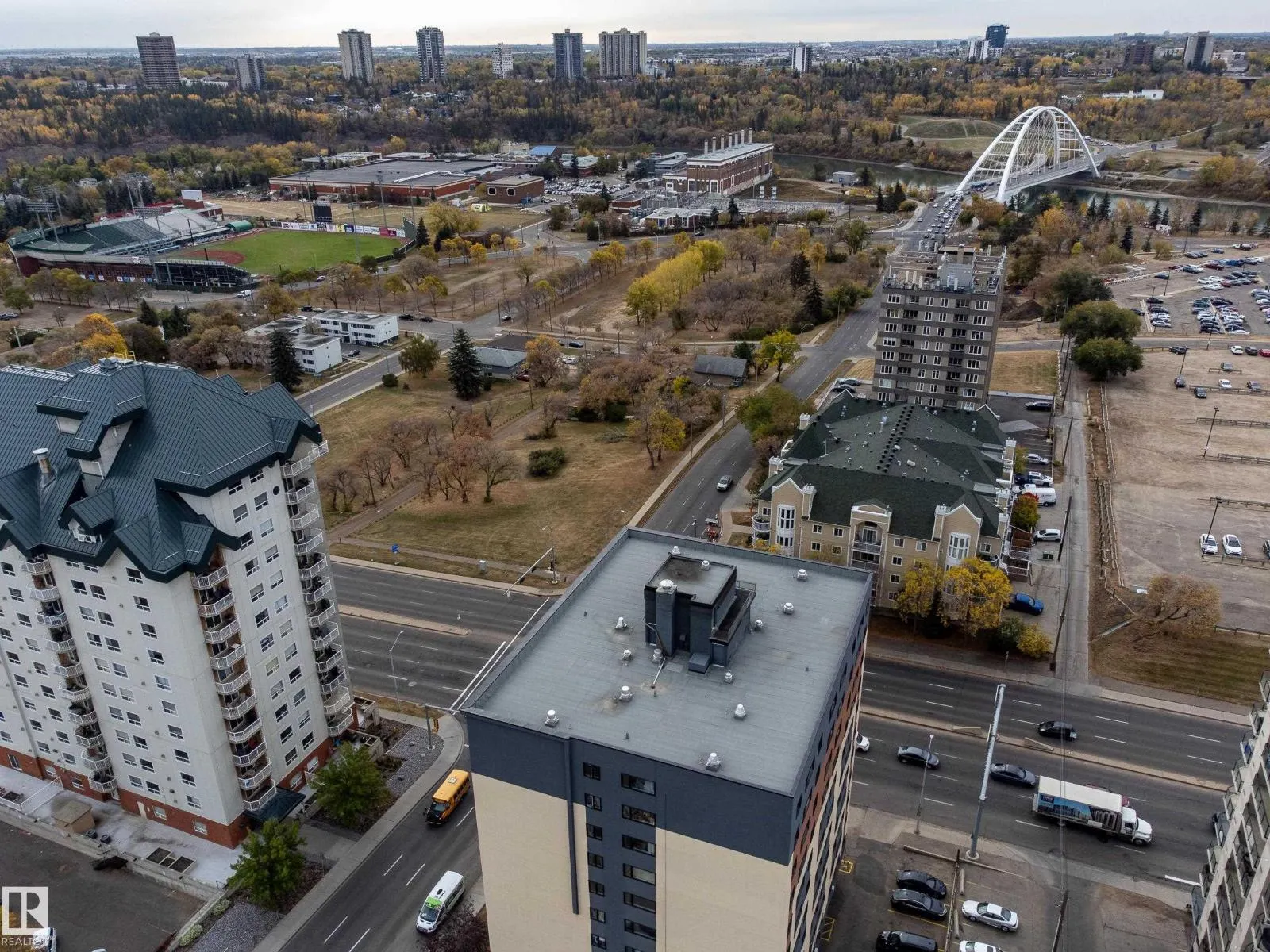 #1403 9725 106 ST NW