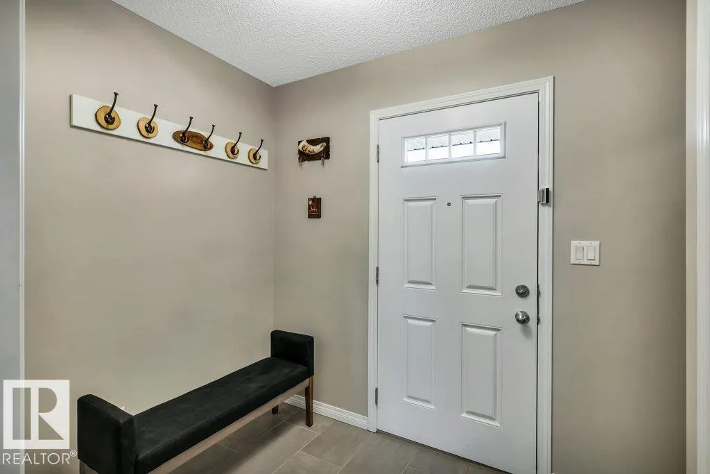 4314 PROWSE LINK SW