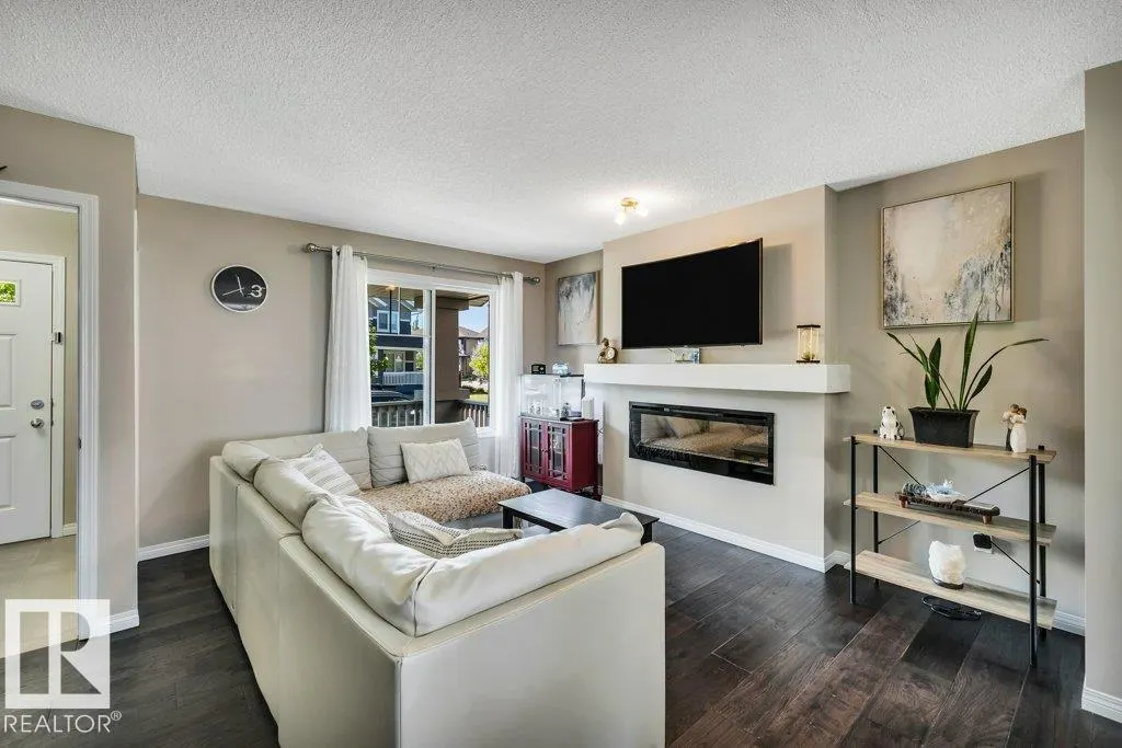 4314 PROWSE LINK SW