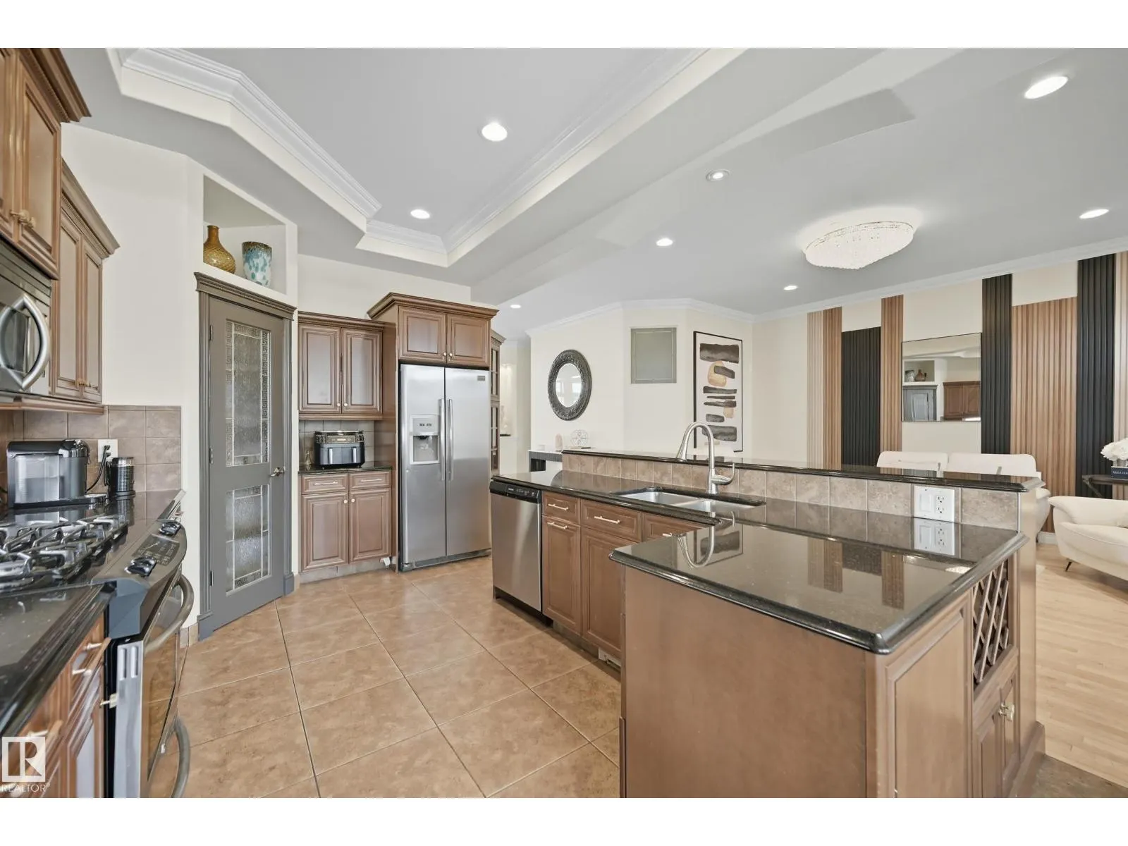 16412 73 ST NW