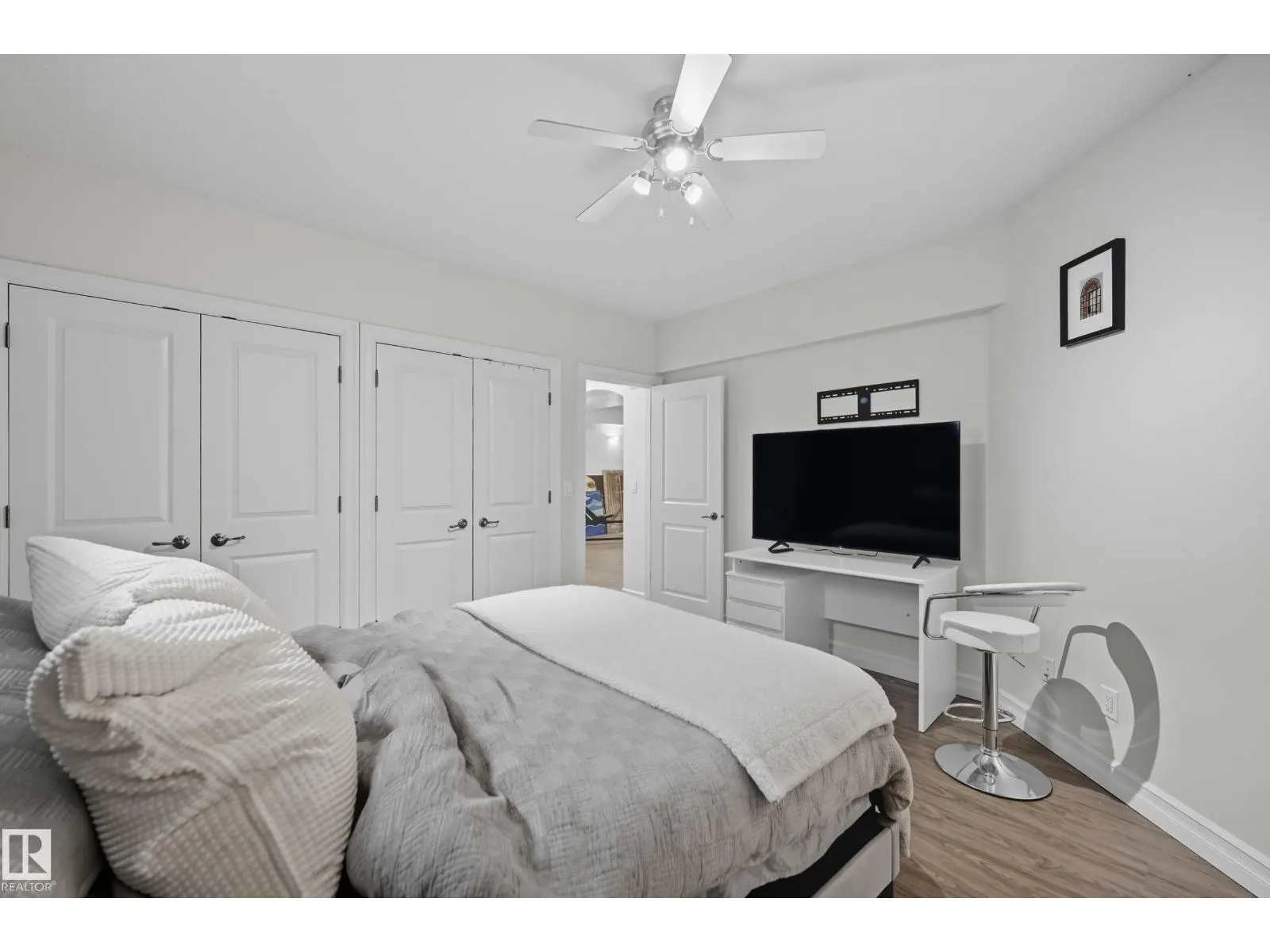 16412 73 ST NW