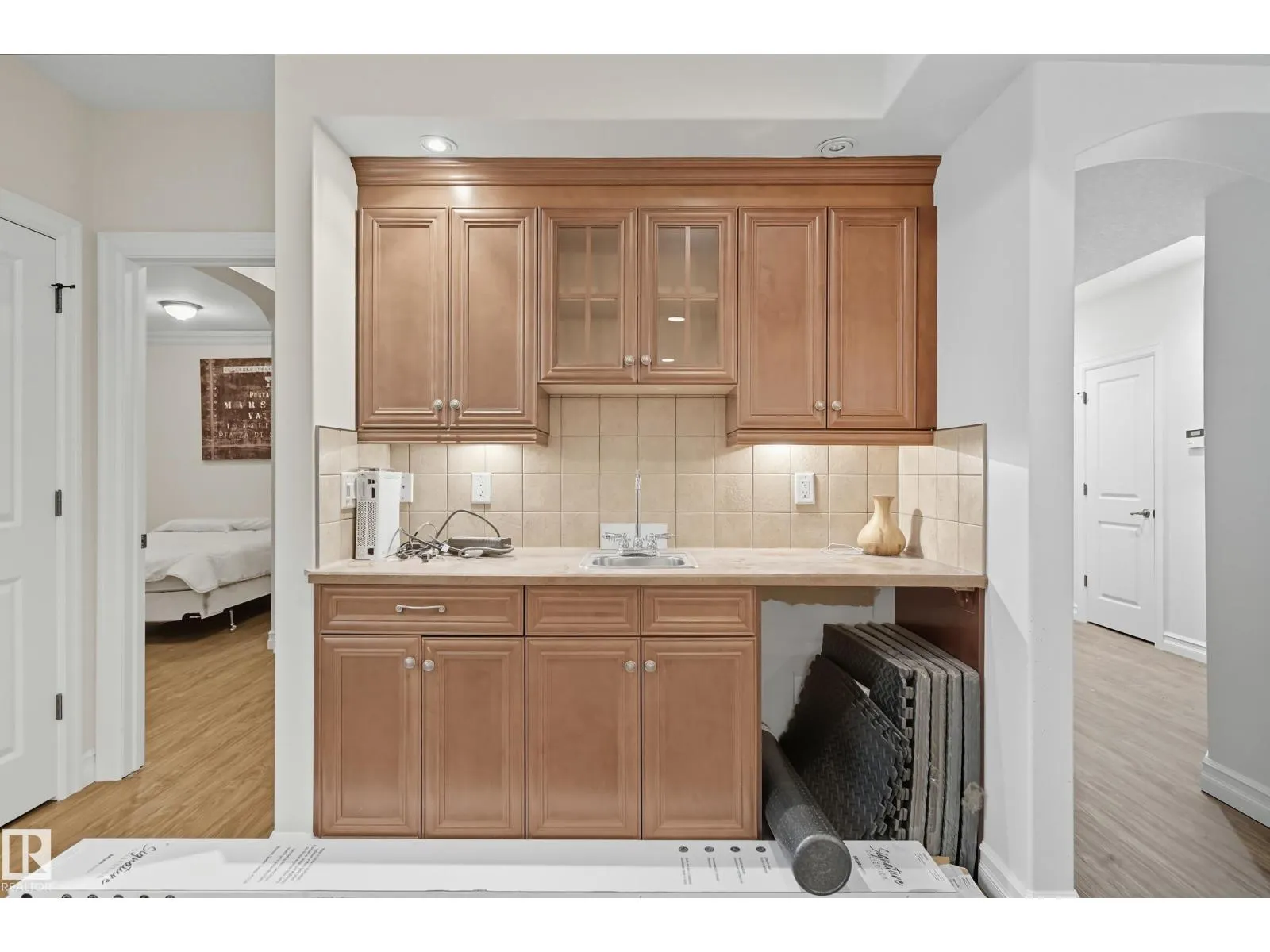16412 73 ST NW