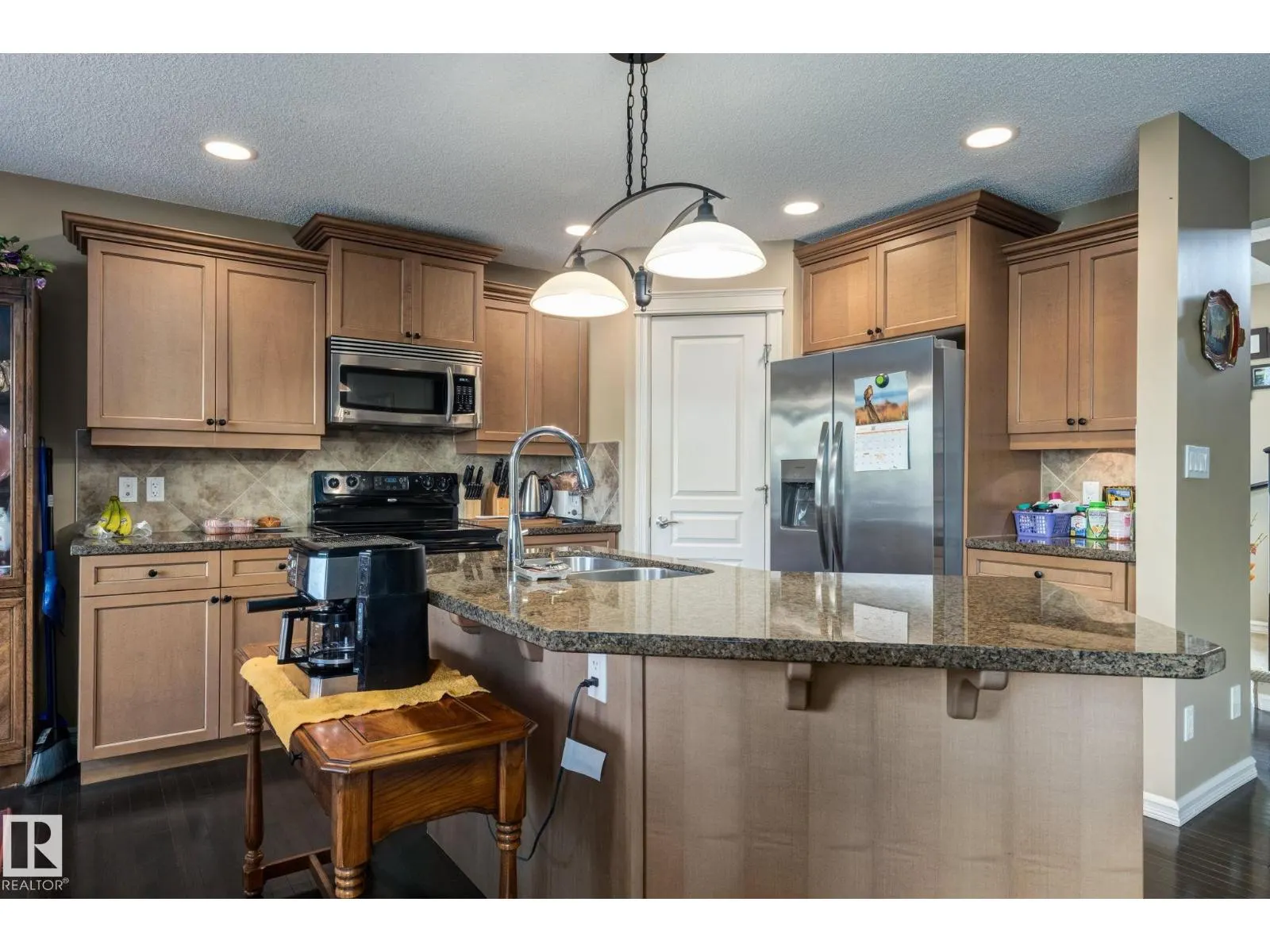 182 WELLINGTON PL