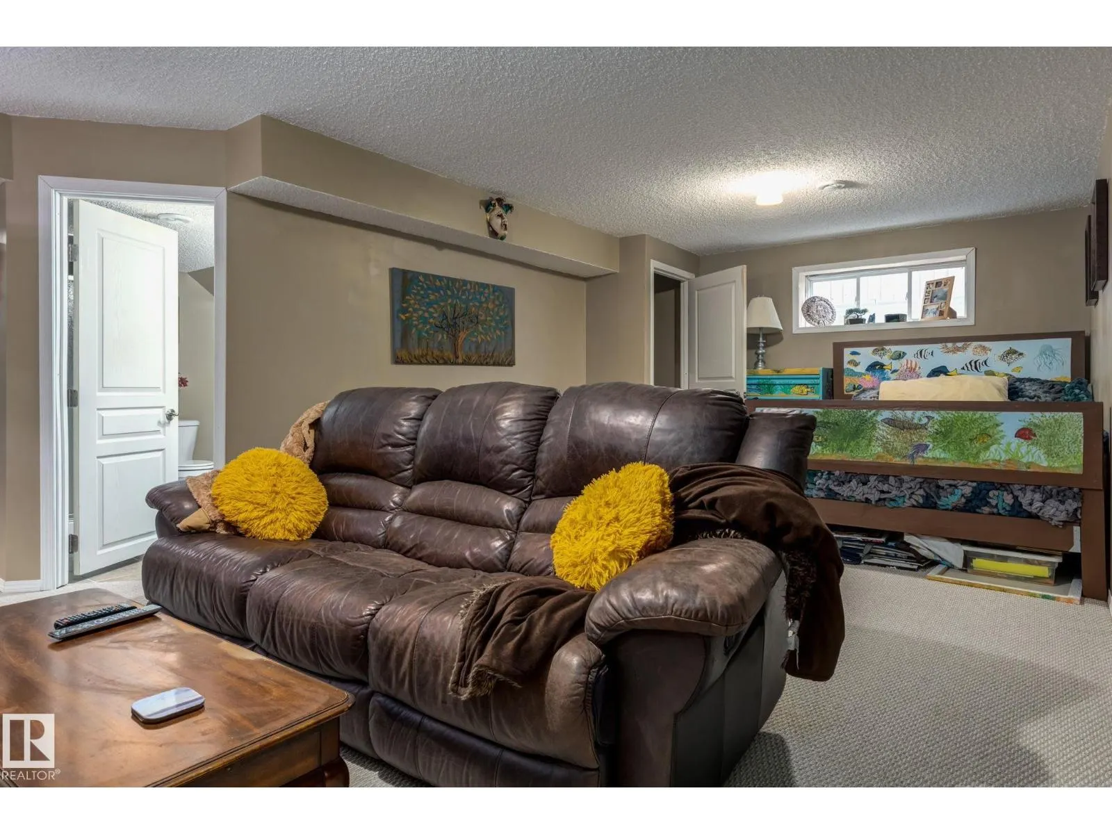 182 WELLINGTON PL