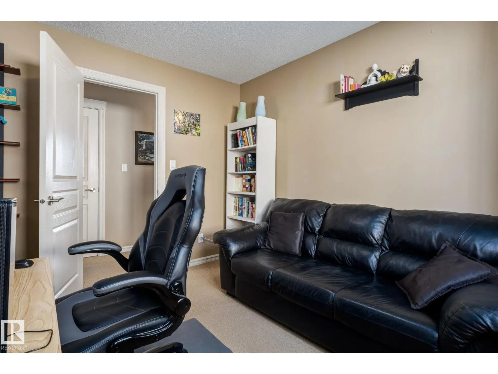 182 WELLINGTON PL