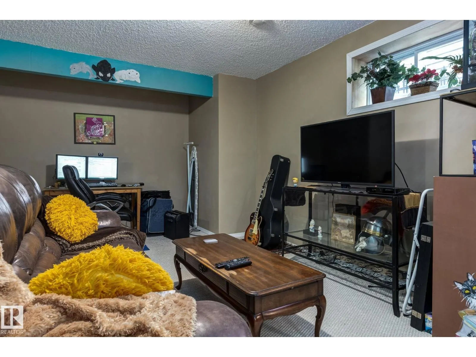 182 WELLINGTON PL