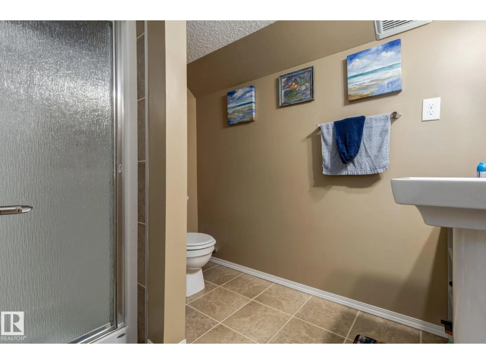 182 WELLINGTON PL