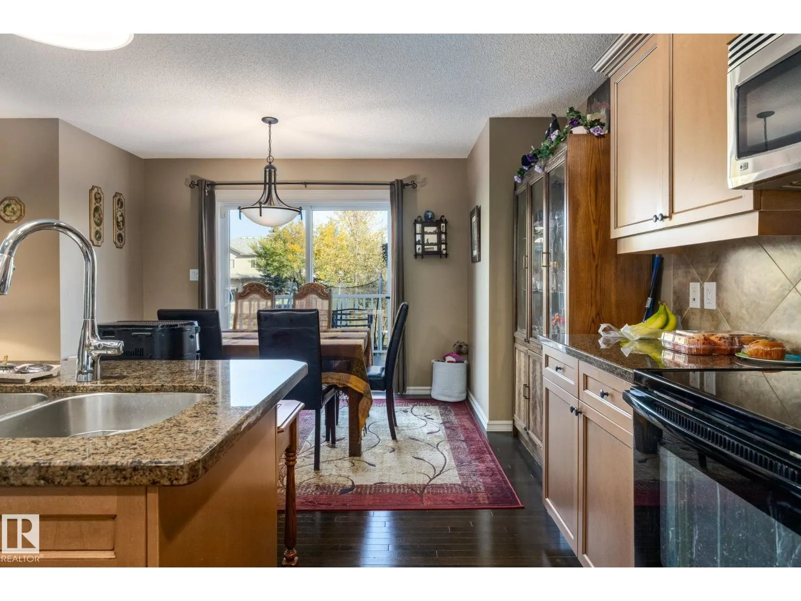 182 WELLINGTON PL