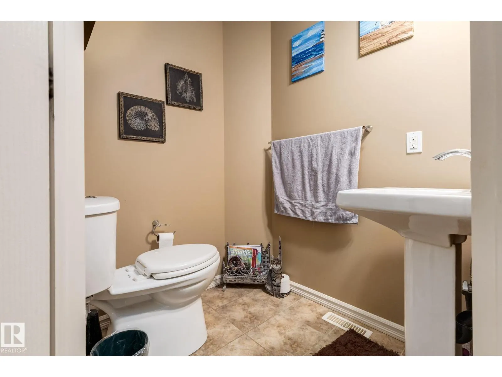 182 WELLINGTON PL