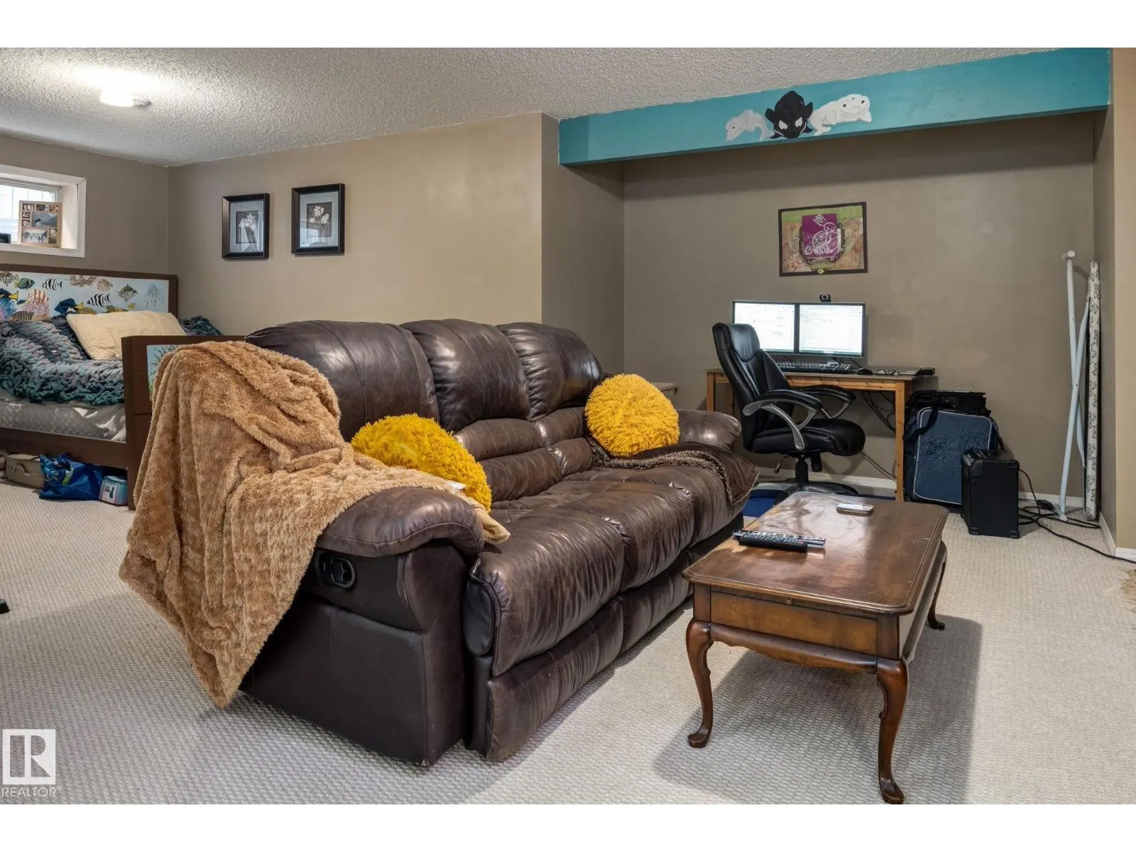 182 WELLINGTON PL