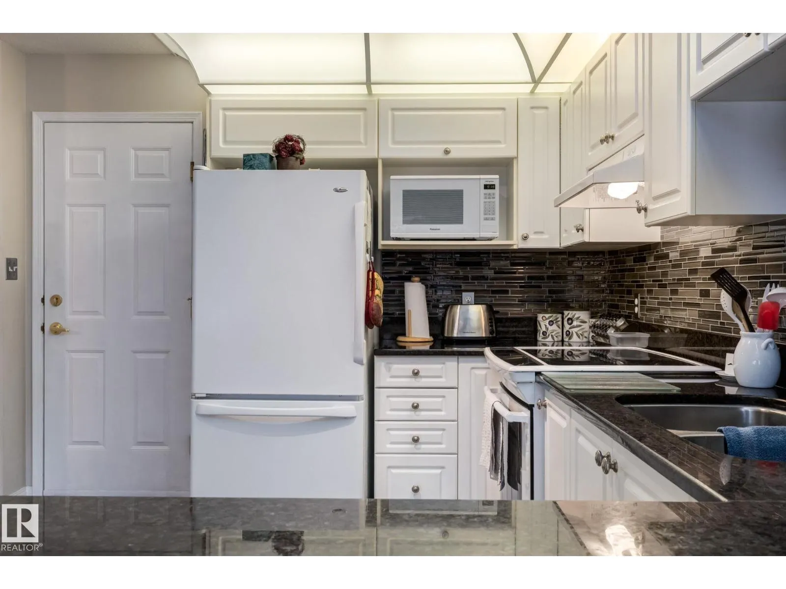 #22 201 BOTHWELL DR