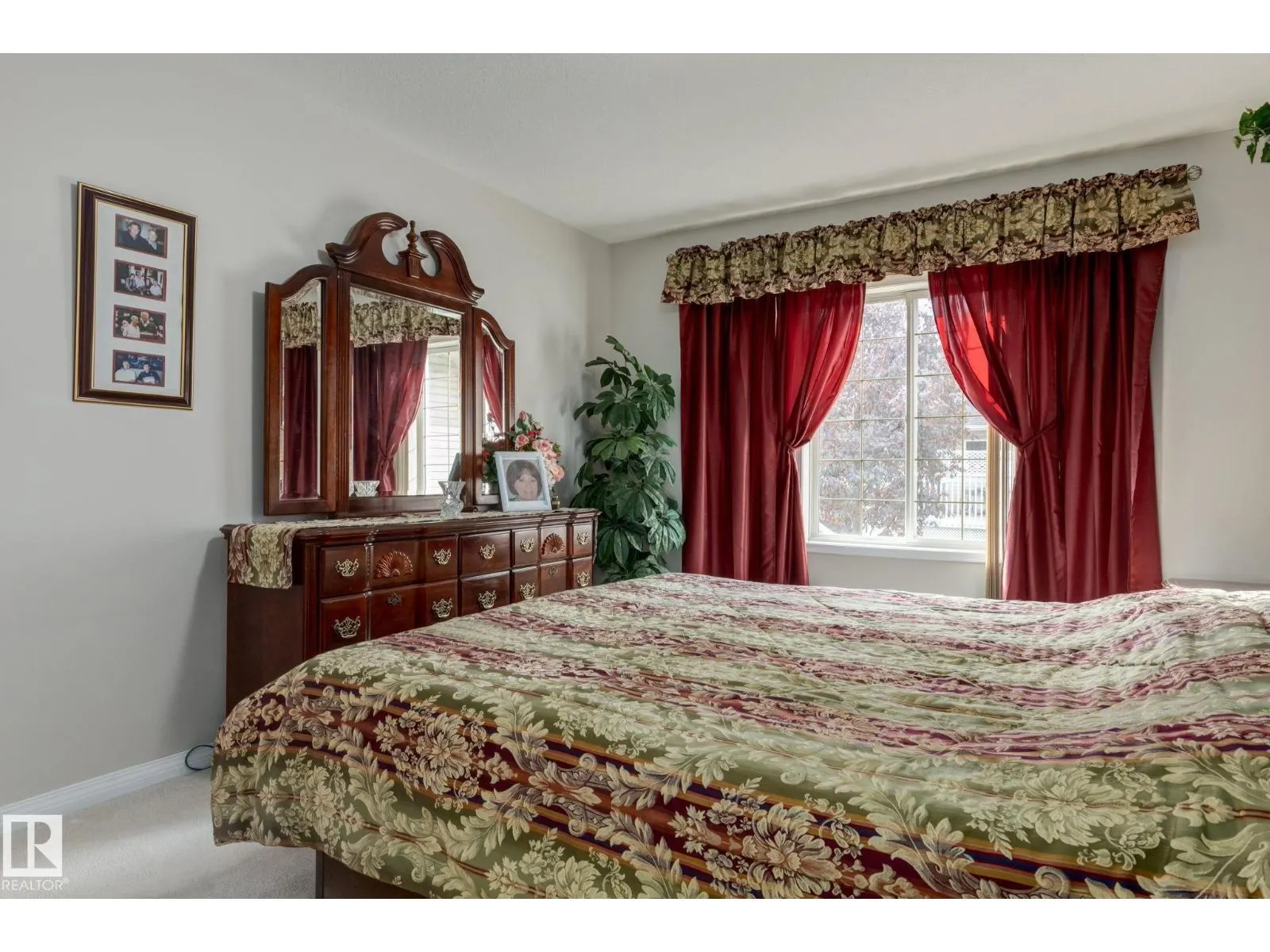 #22 201 BOTHWELL DR