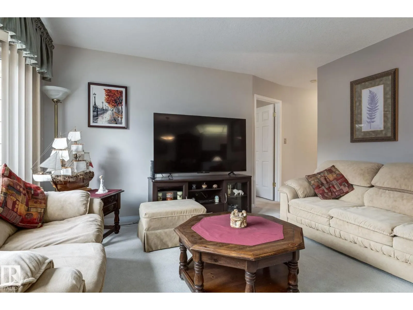 #22 201 BOTHWELL DR