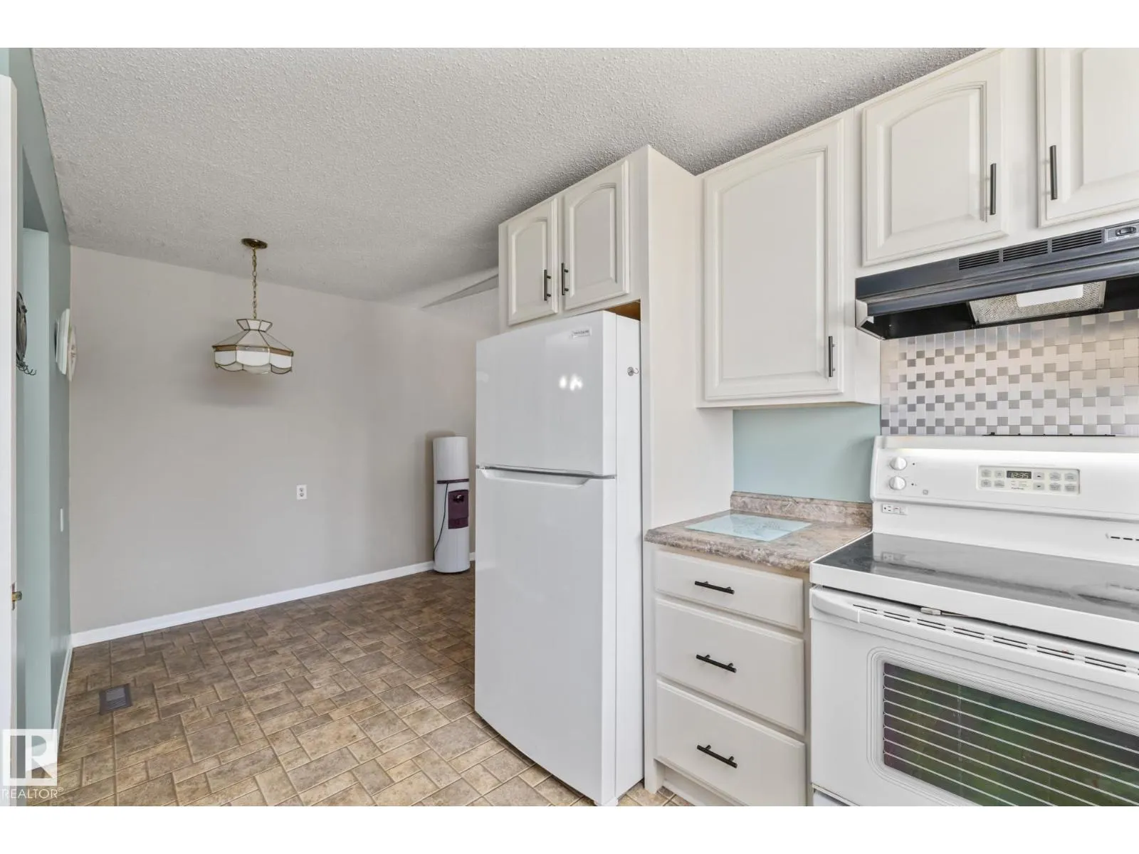 66 GREER CR