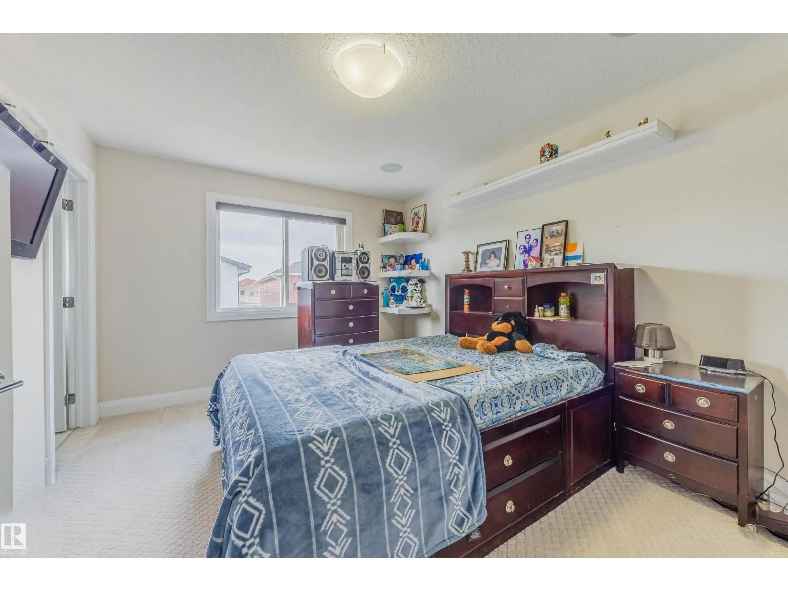 16724 61 ST NW