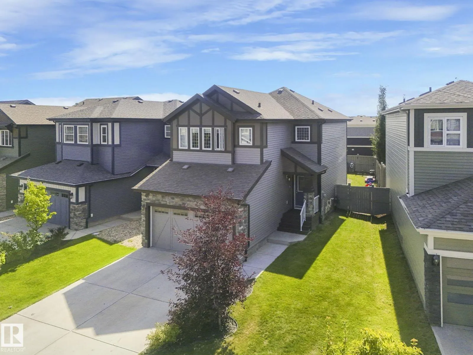 22119 87 AV NW