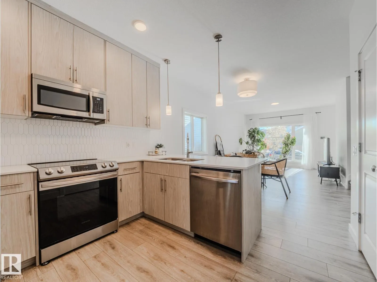 2957 COUGHLAN GREEN GR SW