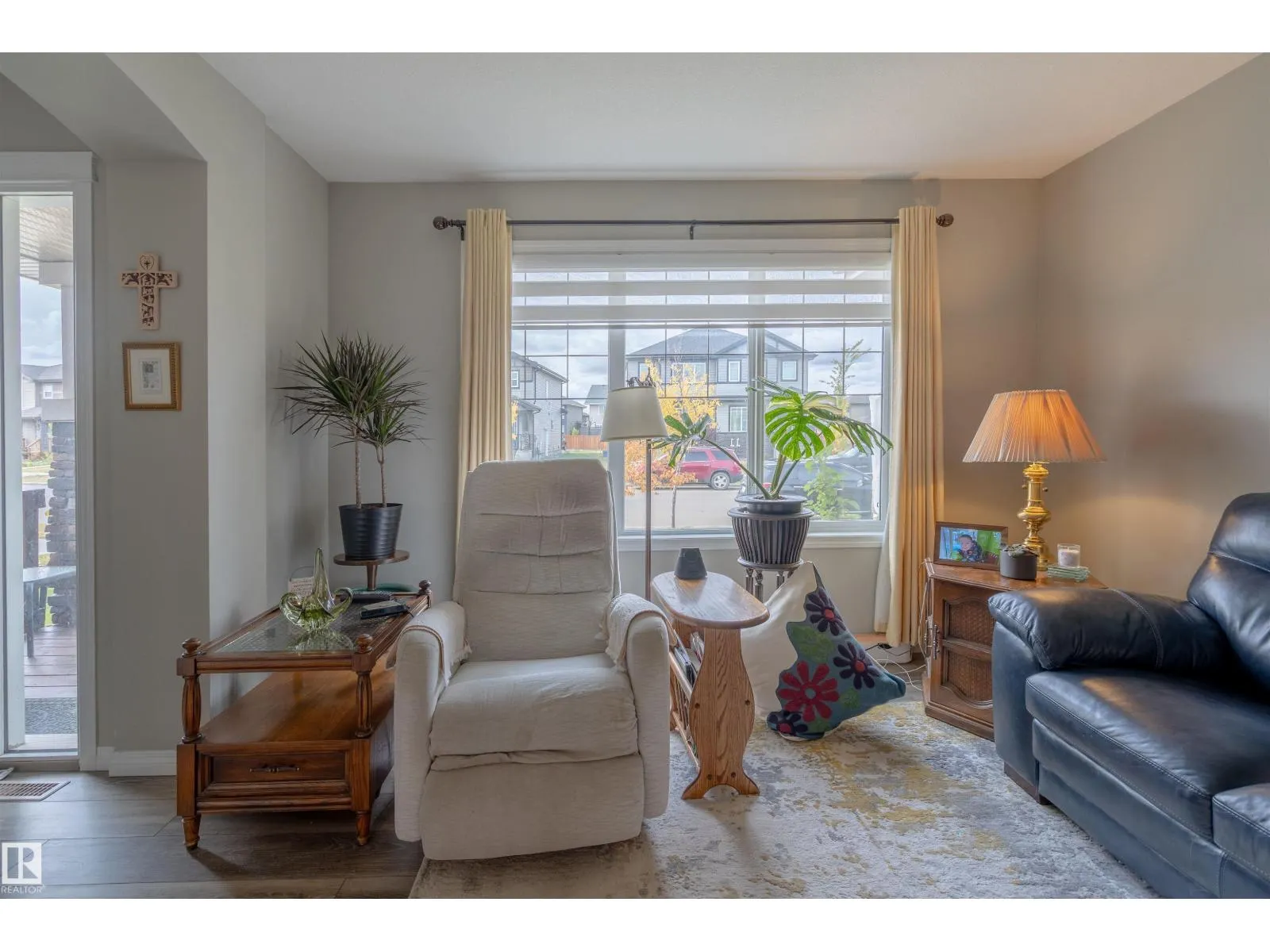 4437 38 ST