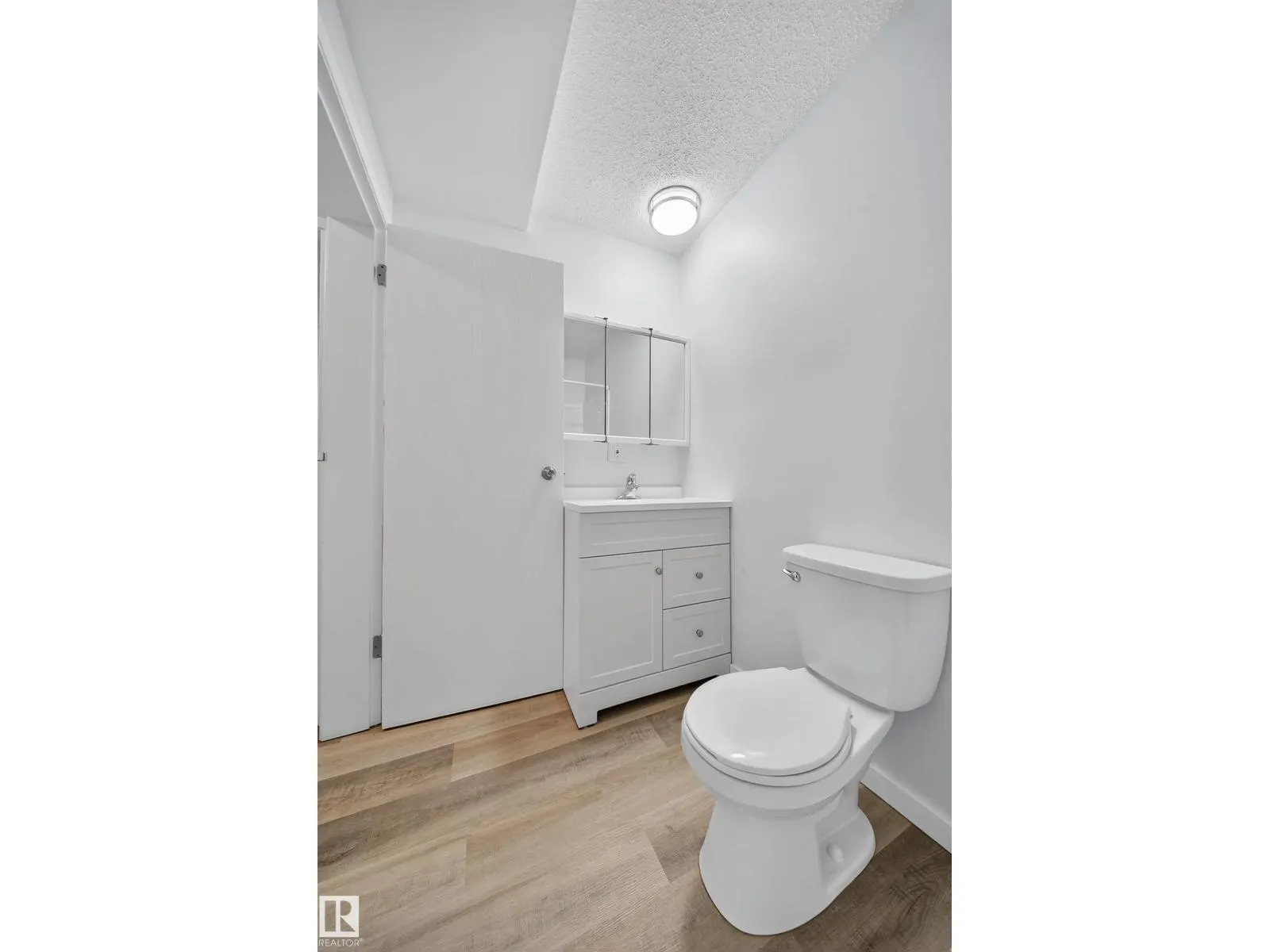 10313 150 ST NW