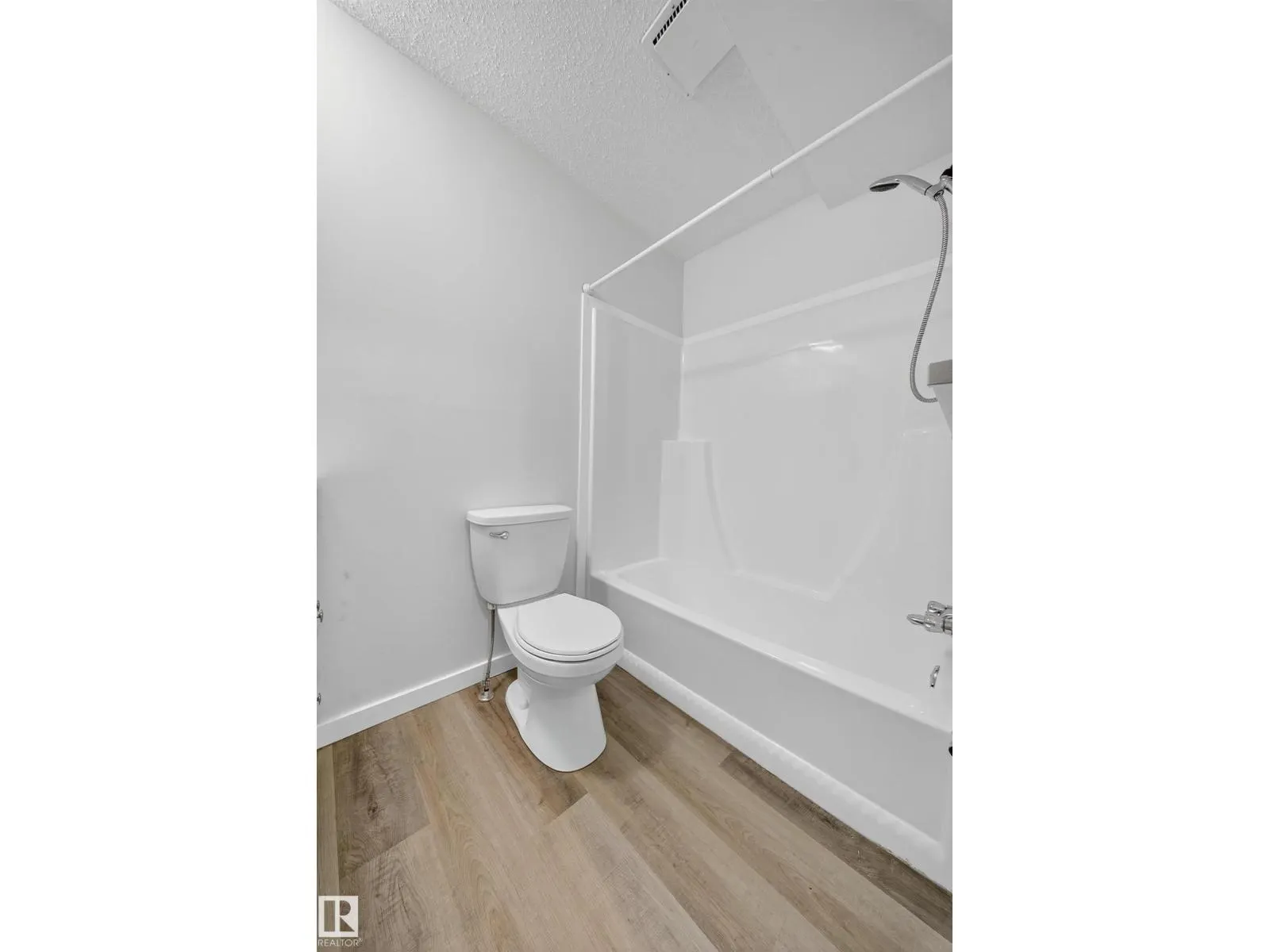 10313 150 ST NW