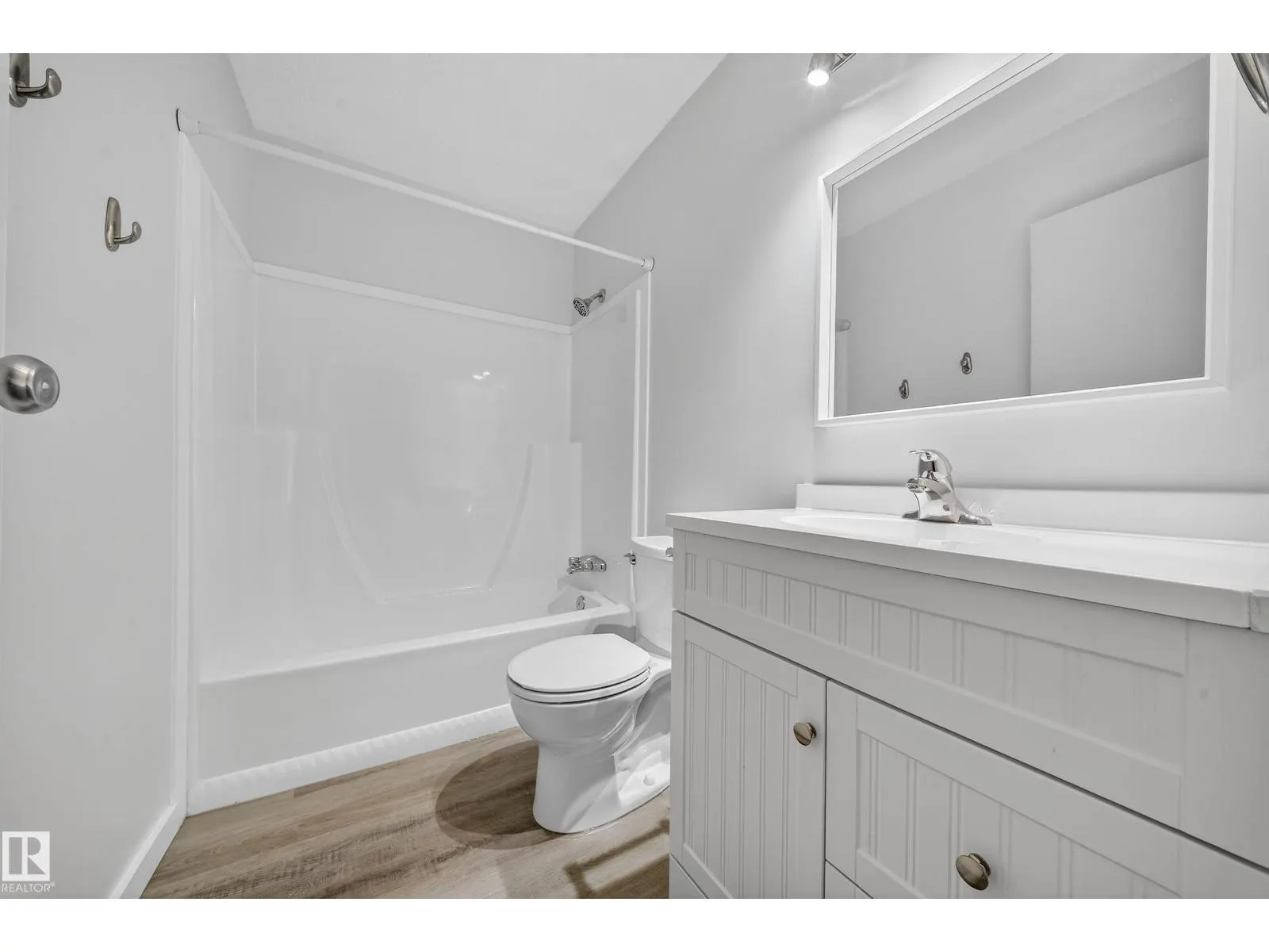 10313 150 ST NW