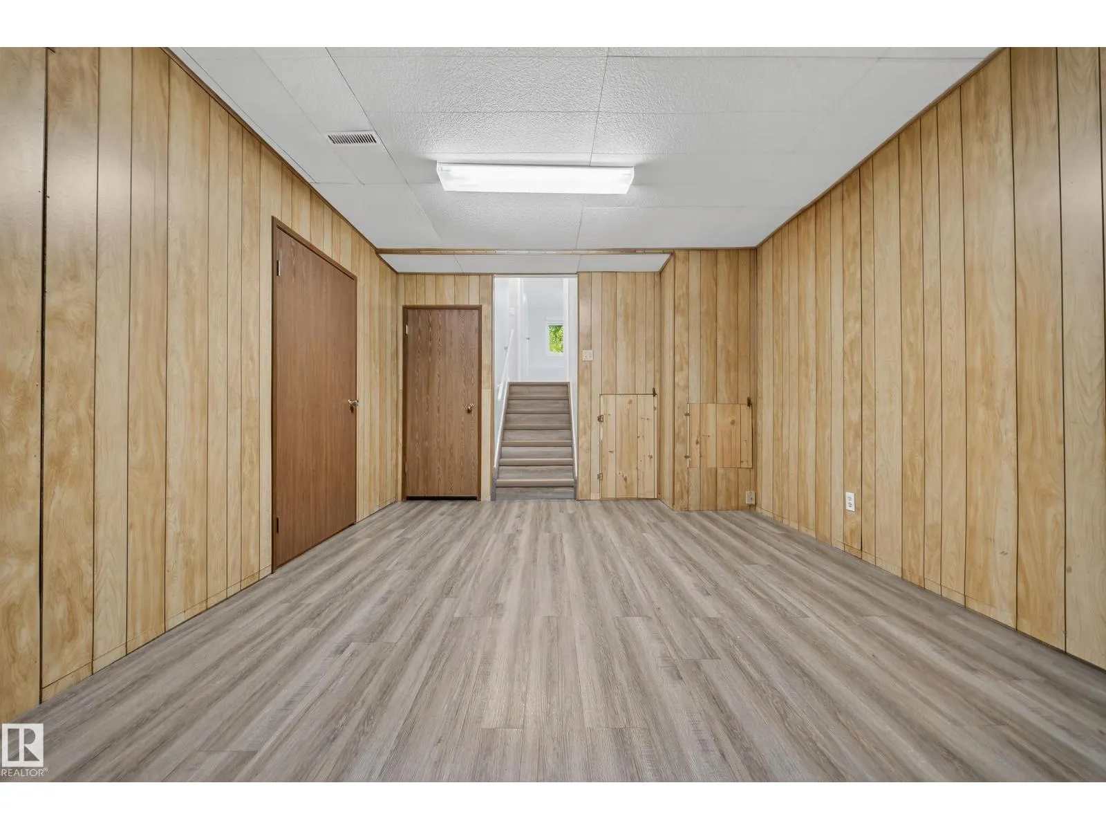10313 150 ST NW