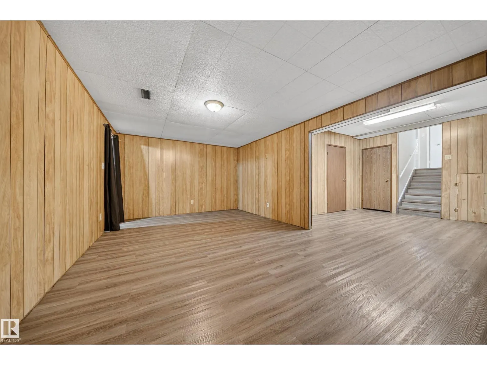 10313 150 ST NW