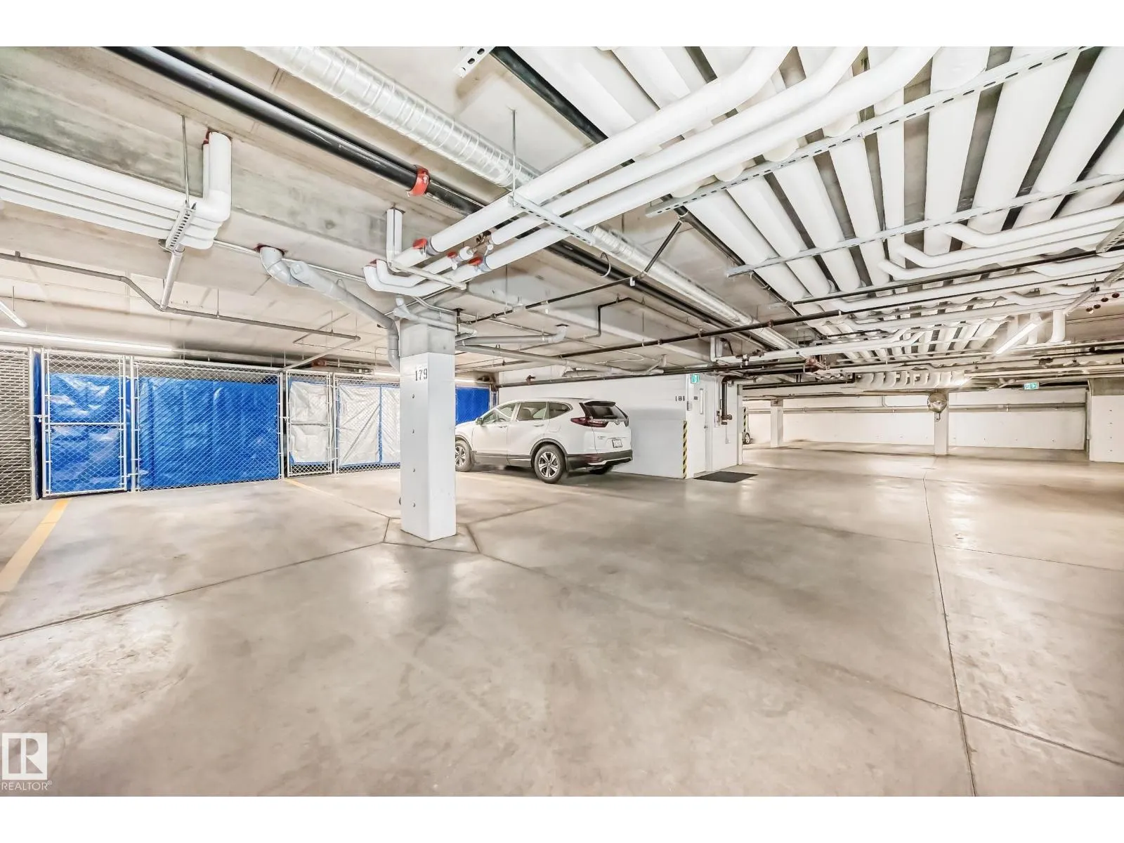 #421 524 GRIESBACH PR NW
