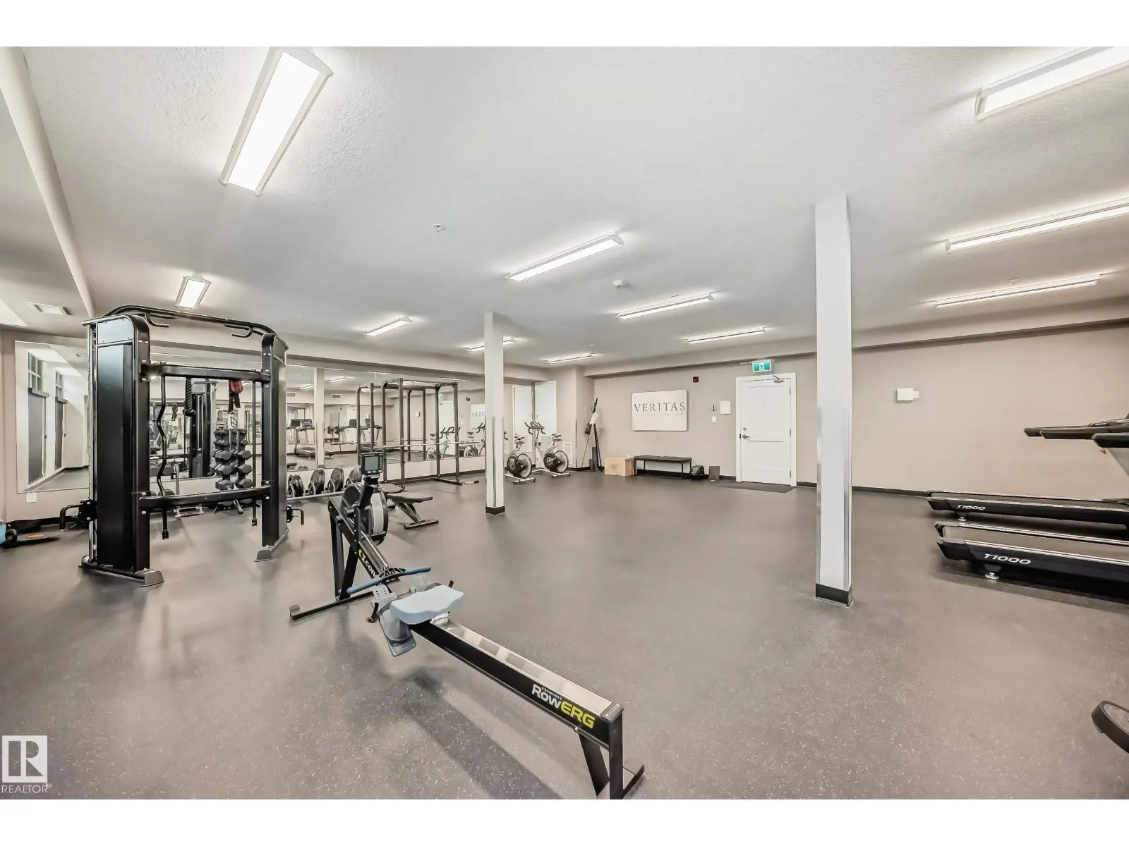 #421 524 GRIESBACH PR NW