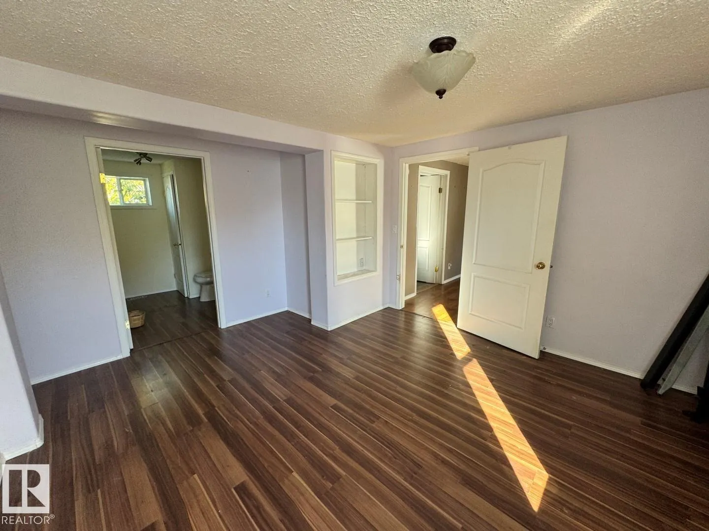 #1126 10770 Winterburn Rd NW