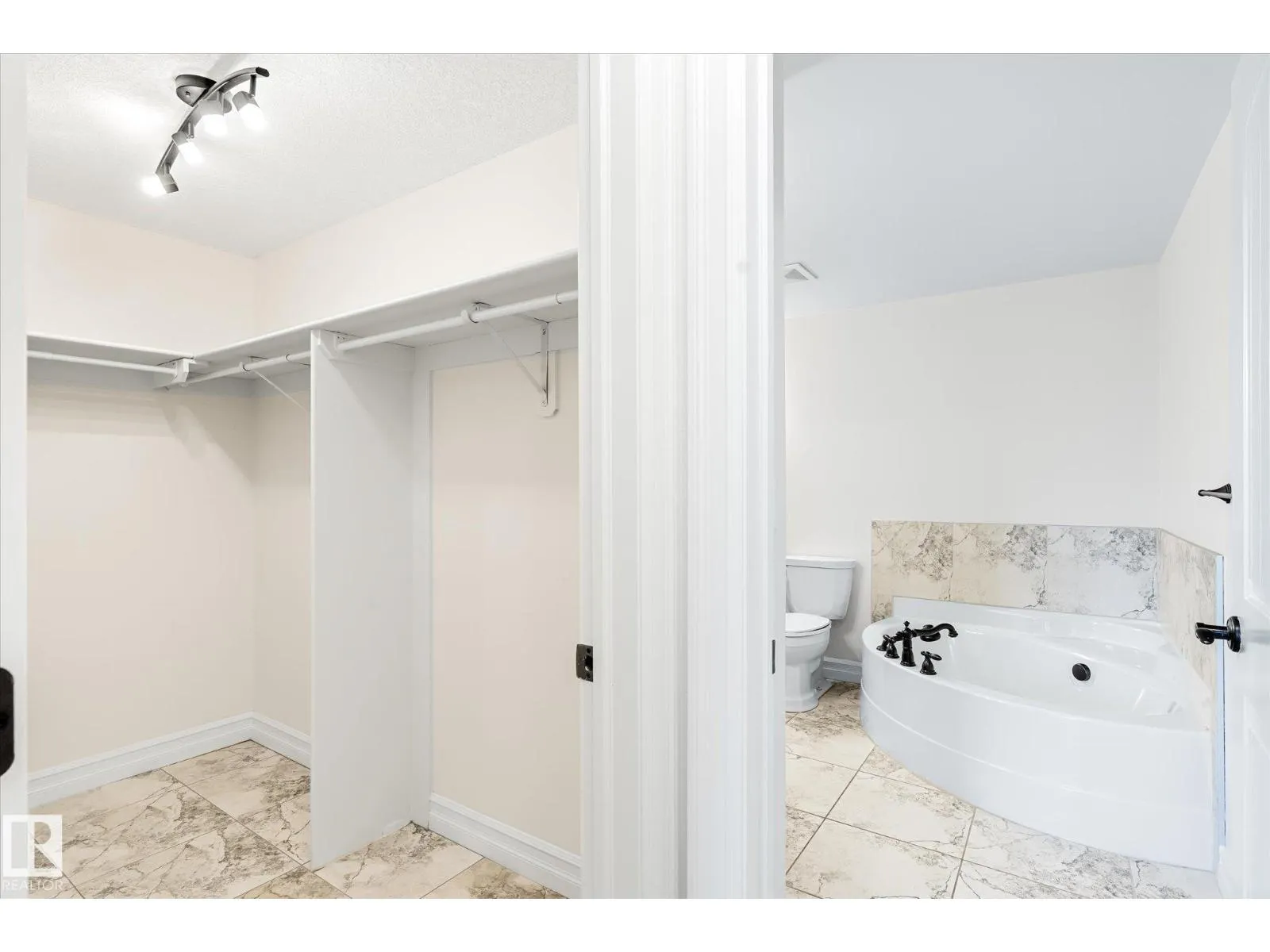 #304 10142 111 ST NW