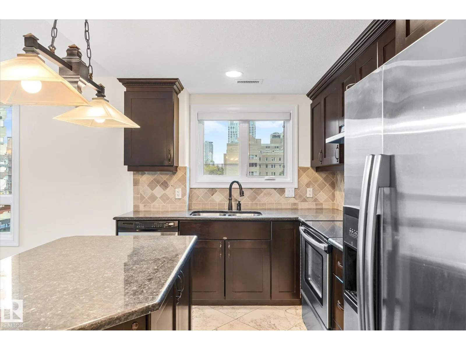 #304 10142 111 ST NW