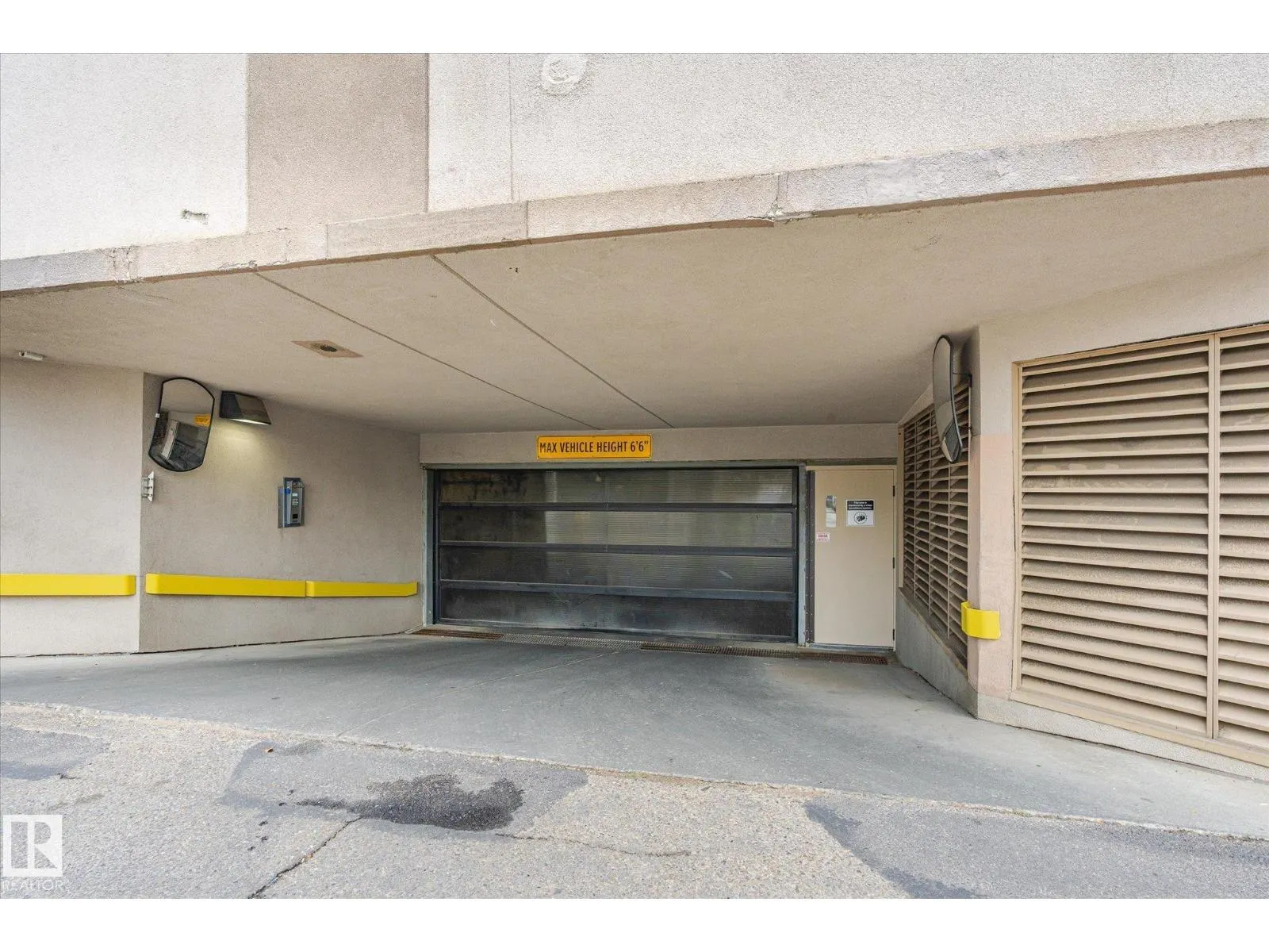 #304 10142 111 ST NW