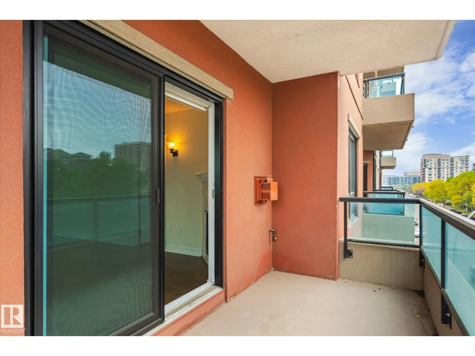 #304 10142 111 ST NW