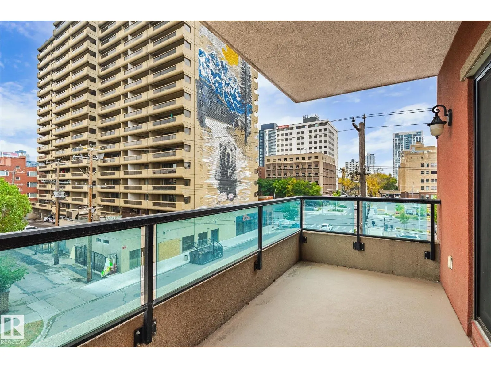 #304 10142 111 ST NW