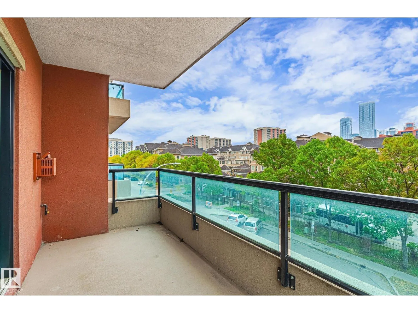 #304 10142 111 ST NW